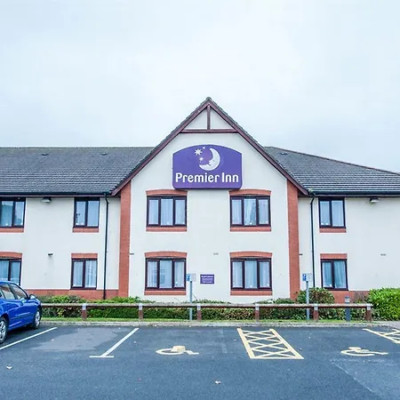 Premier - M6 Jct42 Hotel 3*